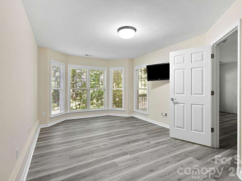 15 Kaylor Drive, Arden, NC 28704.  MLS# CAR4388754, YatesRealty ID 35268. 