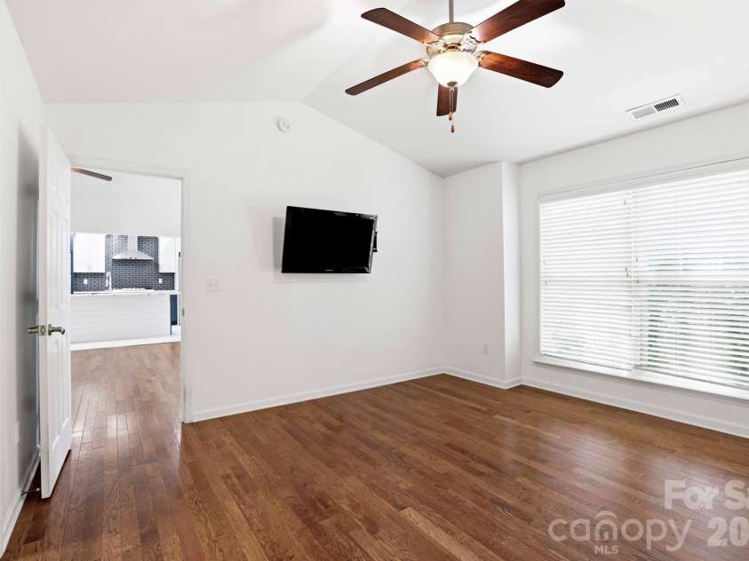15 Kaylor Drive, Arden, NC 28704.  MLS# CAR4388754, YatesRealty ID 35268. Primary Bedroom