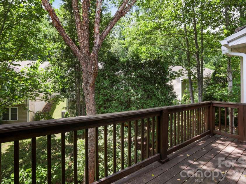 15 Kaylor Drive, Arden, NC 28704.  MLS# CAR4388754, YatesRealty ID 35268. Upper Deck