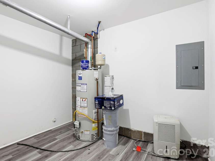 15 Kaylor Drive, Arden, NC 28704.  MLS# CAR4388754, YatesRealty ID 35268. Utility Room