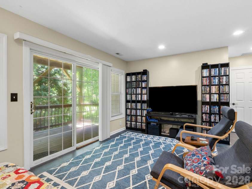 16 Jennlynn Drive, Arden, NC 28704.  MLS# CAR4390488, YatesRealty ID 35270. 
