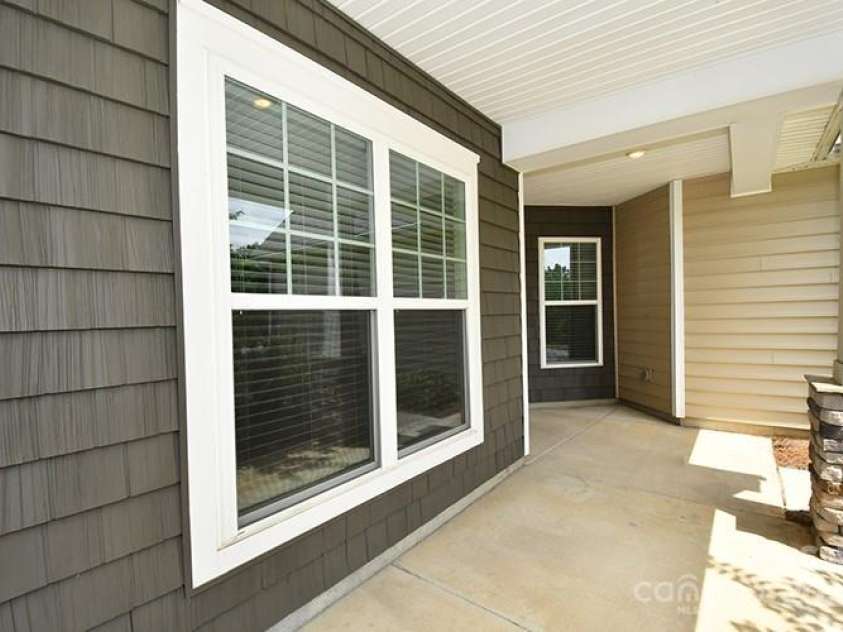 1945 Napa Valley Drive, Waxhaw, NC 28173.  MLS# CAR4296839, YatesRealty ID 35272. 