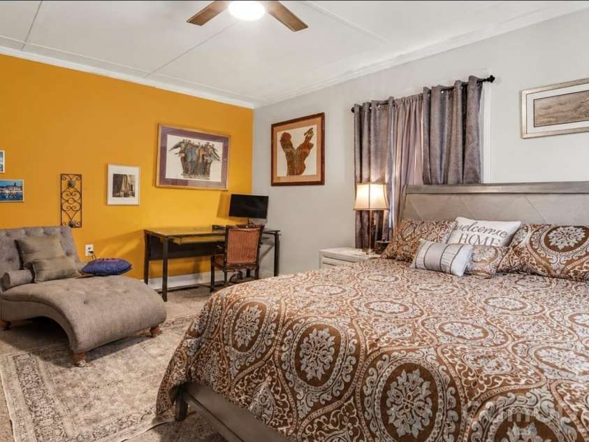 3100 Avalon Avenue, Charlotte, NC 28208.  MLS# CAR4391598, YatesRealty ID 35272. BEDROOM 1