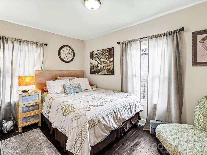 3100 Avalon Avenue, Charlotte, NC 28208.  MLS# CAR4391598, YatesRealty ID 35272. BEDROOM 3