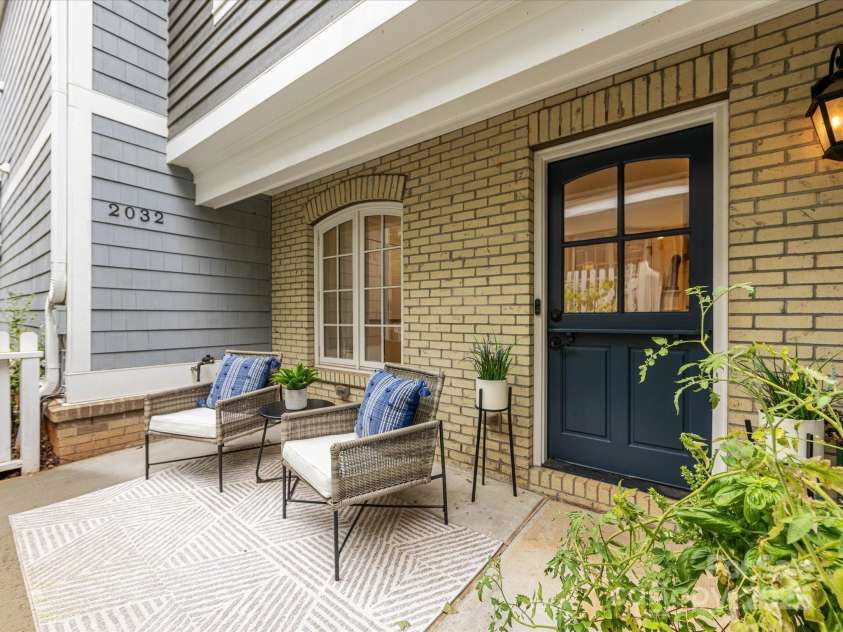 2032 Euclid Avenue, Charlotte, NC 28203.  MLS# CAR4290792, YatesRealty ID 35274. 