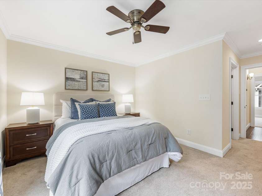 2032 Euclid Avenue, Charlotte, NC 28203.  MLS# CAR4290792, YatesRealty ID 35274. 