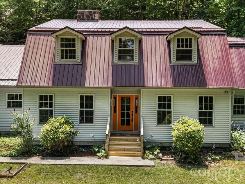 94 Paradise Cove Road, Penrose, NC 28766.  MLS# CAR4391944, YatesRealty ID 35275. 