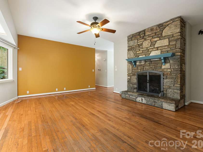 94 Paradise Cove Road, Penrose, NC 28766.  MLS# CAR4391944, YatesRealty ID 35275. 