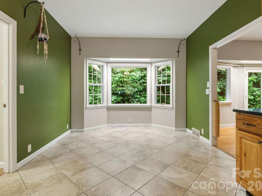 94 Paradise Cove Road, Penrose, NC 28766.  MLS# CAR4391944, YatesRealty ID 35275. 