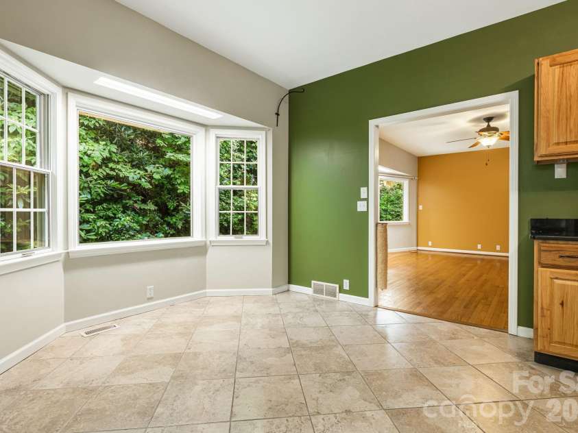94 Paradise Cove Road, Penrose, NC 28766.  MLS# CAR4391944, YatesRealty ID 35275. 