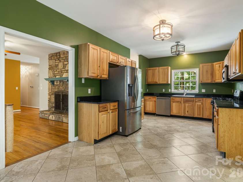 94 Paradise Cove Road, Penrose, NC 28766.  MLS# CAR4391944, YatesRealty ID 35275. 