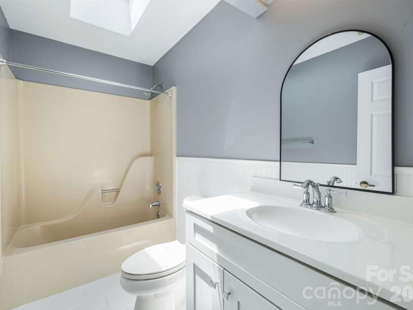94 Paradise Cove Road, Penrose, NC 28766.  MLS# CAR4391944, YatesRealty ID 35275. 