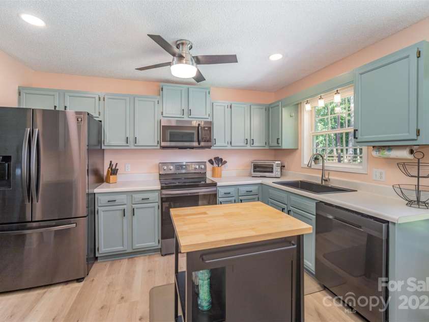 2569 Tully Court, Lancaster, SC 29720.  MLS# CAR4294657, YatesRealty ID 35276. 