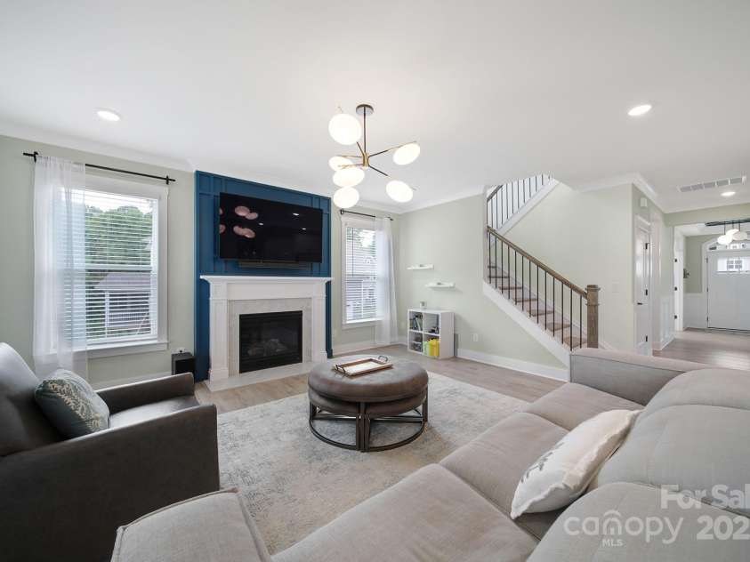 17350 Monocacy Boulevard, Huntersville, NC 28078.  MLS# CAR4289190, YatesRealty ID 35277. 