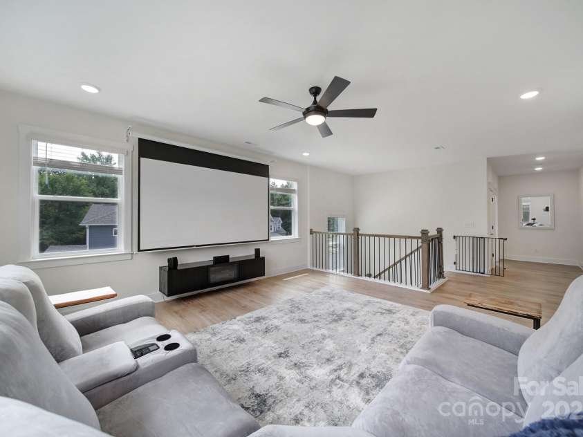 17350 Monocacy Boulevard, Huntersville, NC 28078.  MLS# CAR4289190, YatesRealty ID 35277. 