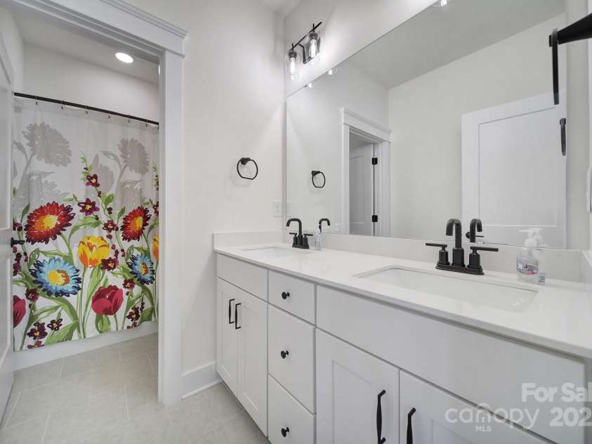 17350 Monocacy Boulevard, Huntersville, NC 28078.  MLS# CAR4289190, YatesRealty ID 35277. 
