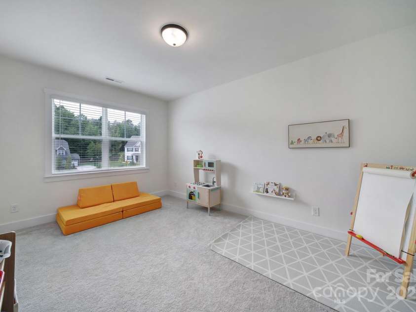 17350 Monocacy Boulevard, Huntersville, NC 28078.  MLS# CAR4289190, YatesRealty ID 35277. 