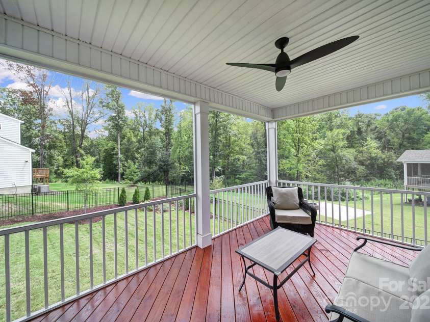 17350 Monocacy Boulevard, Huntersville, NC 28078.  MLS# CAR4289190, YatesRealty ID 35277. 