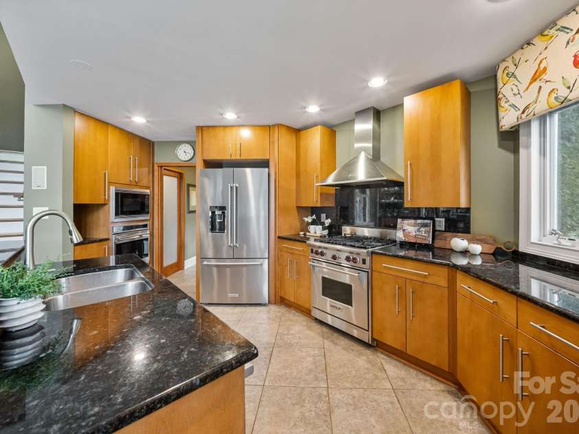 2161 Windy Oaks Road, Fort Mill, SC 29708.  MLS# CAR4392621, YatesRealty ID 35278. 