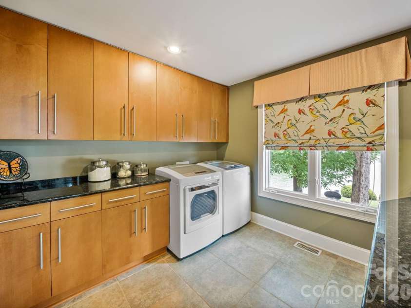 2161 Windy Oaks Road, Fort Mill, SC 29708.  MLS# CAR4392621, YatesRealty ID 35278. 