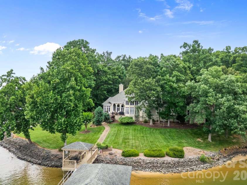 2161 Windy Oaks Road, Fort Mill, SC 29708.  MLS# CAR4392621, YatesRealty ID 35278. 