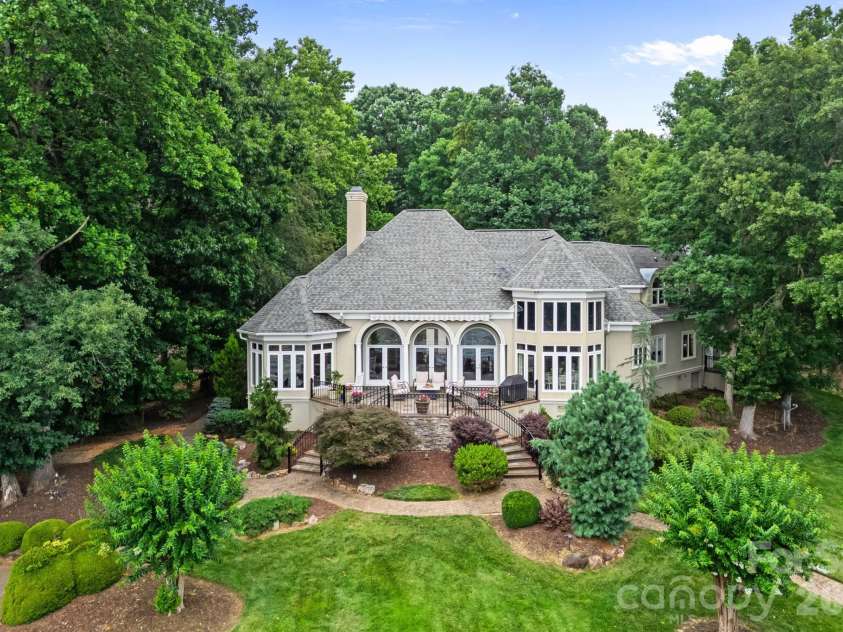 2161 Windy Oaks Road, Fort Mill, SC 29708.  MLS# CAR4392621, YatesRealty ID 35278. 