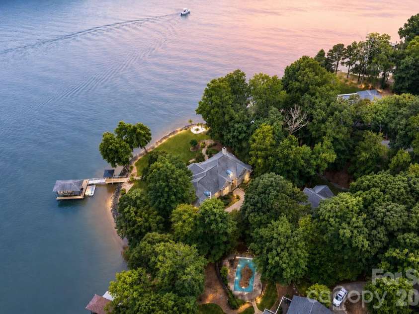 2161 Windy Oaks Road, Fort Mill, SC 29708.  MLS# CAR4392621, YatesRealty ID 35278. 