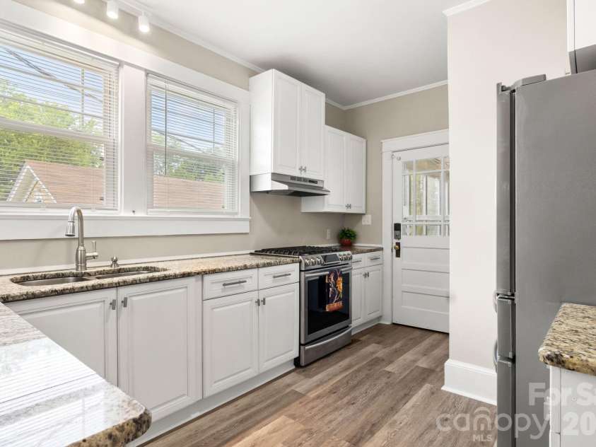 108 Reedy Street, Chester, SC 29706.  MLS# CAR4393209, YatesRealty ID 35279. 
