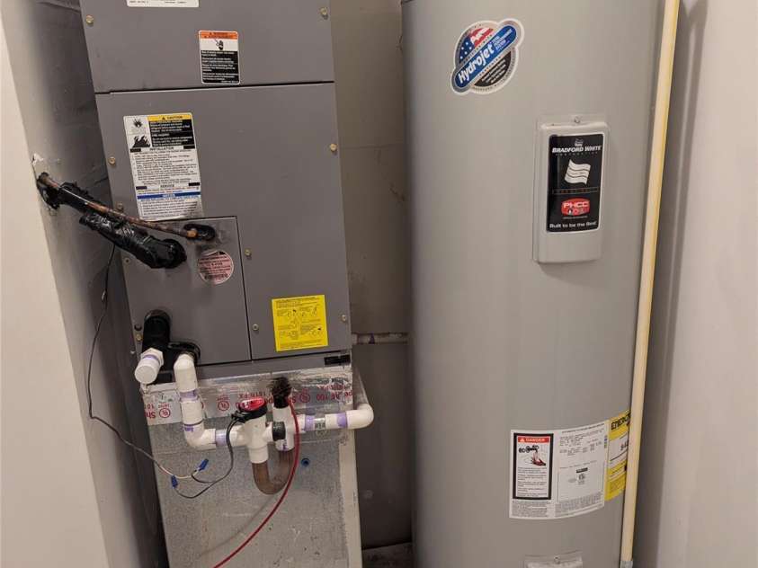 10670 Hill Point Court, Charlotte, NC 28262.  MLS# CAR4336377, YatesRealty ID 3528. 