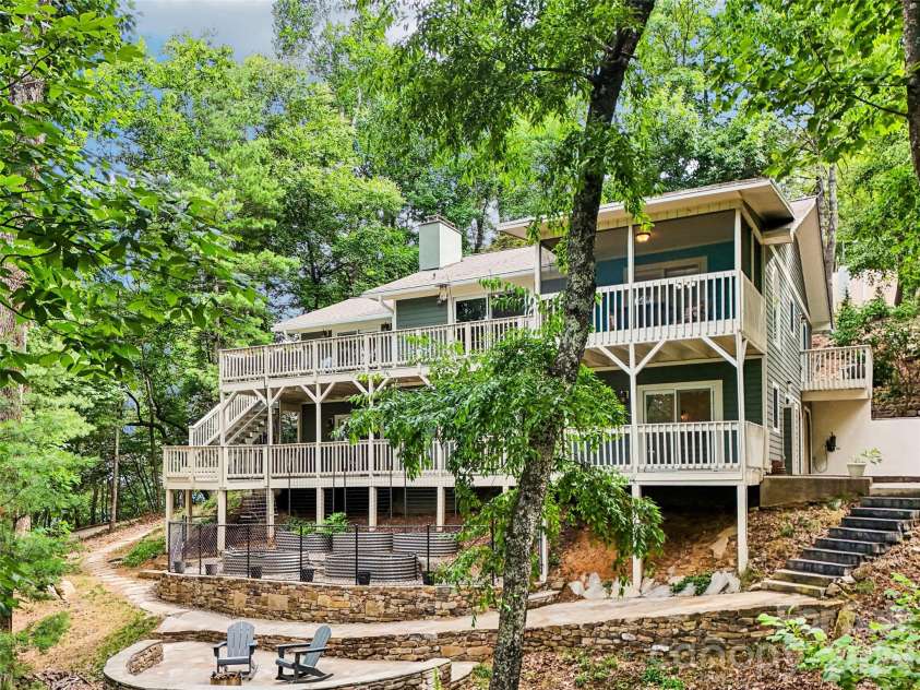 10 Chestnut Top Circle, Mills River, NC 28759.  MLS# CAR4392677, YatesRealty ID 35280. Back decks