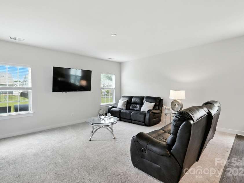 5112 Larewood Drive, Harrisburg, NC 28215.  MLS# CAR4297584, YatesRealty ID 35281. Main Level Living Room