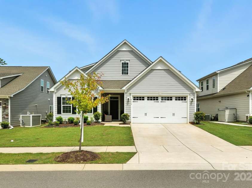 5112 Larewood Drive, Harrisburg, NC 28215.  MLS# CAR4297584, YatesRealty ID 35281. Welcome to 5112 Larewood in desirable Harrisburg NC!!!