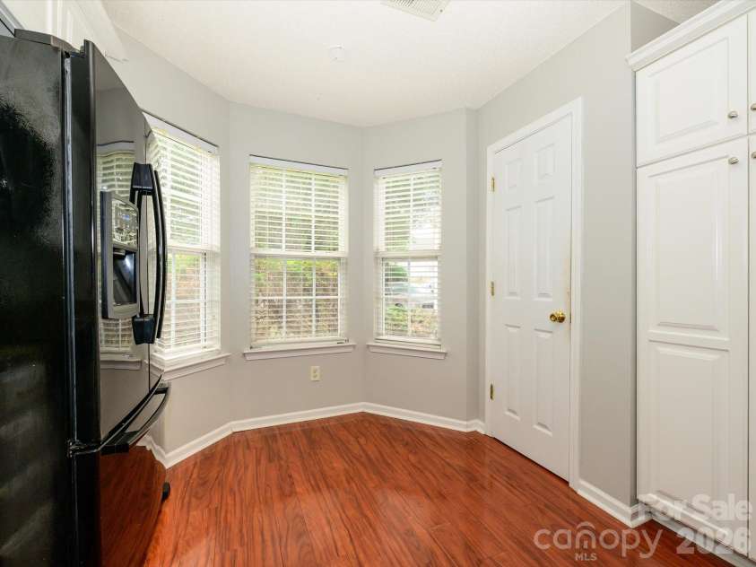 4821 Renfrew Drive, Concord, NC 28027.  MLS# CAR4396998, YatesRealty ID 35283. 