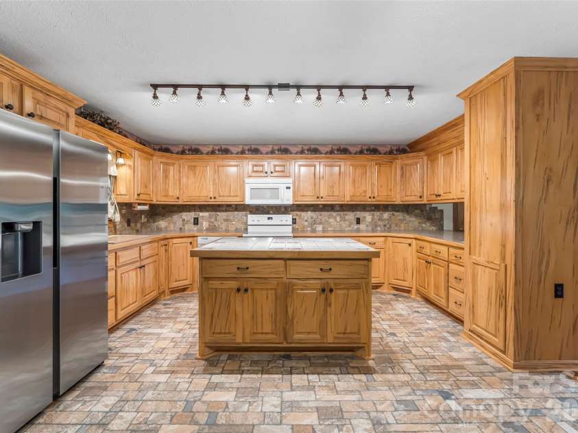 5809 Old NC 18 Highway, Connelly Springs, NC 28612.  MLS# CAR4397421, YatesRealty ID 35284. 