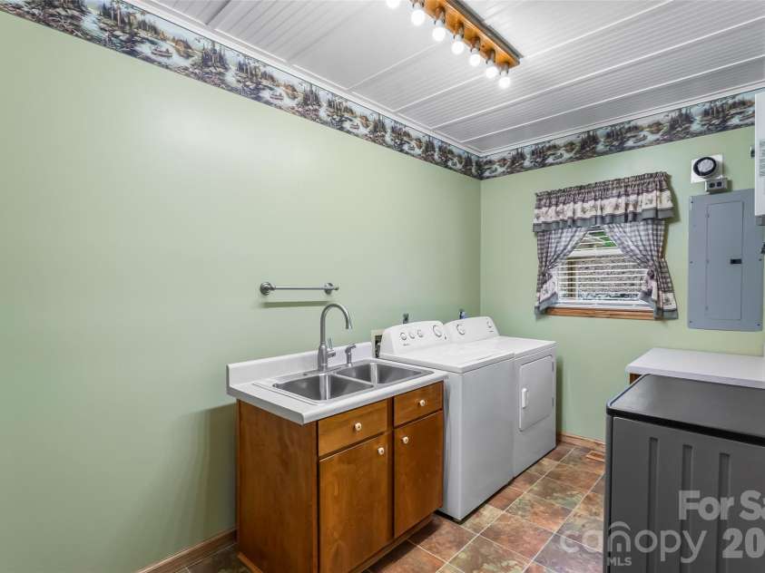 5809 Old NC 18 Highway, Connelly Springs, NC 28612.  MLS# CAR4397421, YatesRealty ID 35284. 