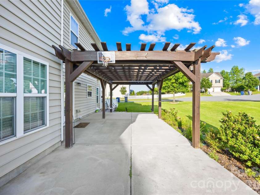 8862 Amazing Court, Harrisburg, NC 28075.  MLS# CAR4397085, YatesRealty ID 35285. 