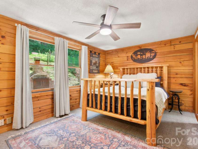 176 Ravens View, Boone, NC 28607.  MLS# CAR4398547, YatesRealty ID 35286. 