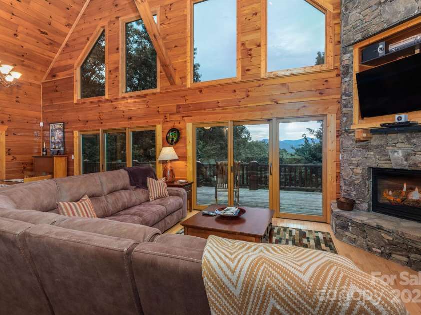 776 Still Branch Road, Sylva, NC 28779.  MLS# CAR4294629, YatesRealty ID 35287. 