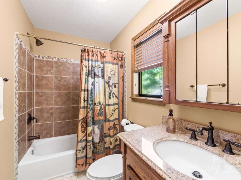 1028 Big Rockys Road, Bryson City, NC 28713.  MLS# CAR4296949, YatesRealty ID 35288. 