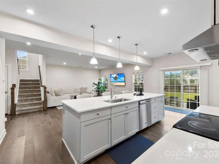 1022 Hinson Forest Road, Indian Trail, NC 28110.  MLS# CAR4264968, YatesRealty ID 35289. Great main floor space. Open concept!