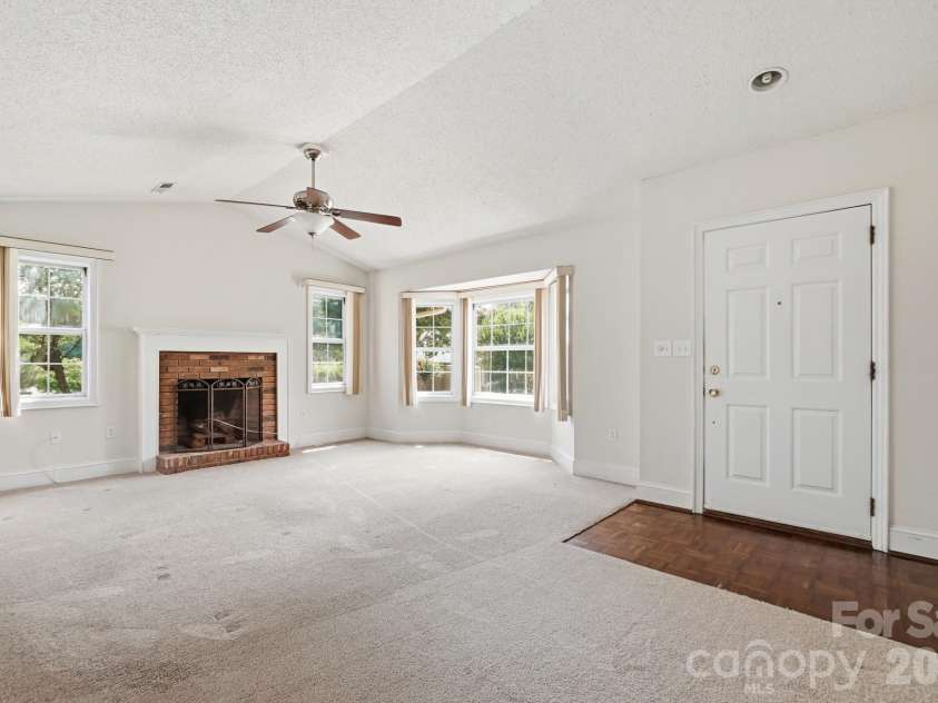 2914 Huckleberry Hill Drive, Fort Mill, SC 29715.  MLS# CAR4398954, YatesRealty ID 35289. 