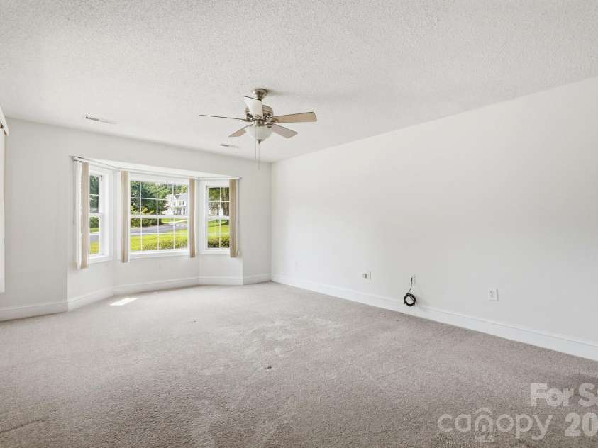 2914 Huckleberry Hill Drive, Fort Mill, SC 29715.  MLS# CAR4398954, YatesRealty ID 35289. 