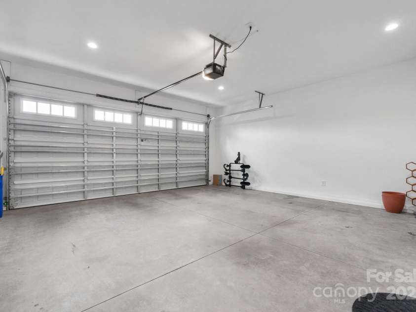 1715 Plantation Loop, Morganton, NC 28655.  MLS# CAR4221528, YatesRealty ID 3529. 