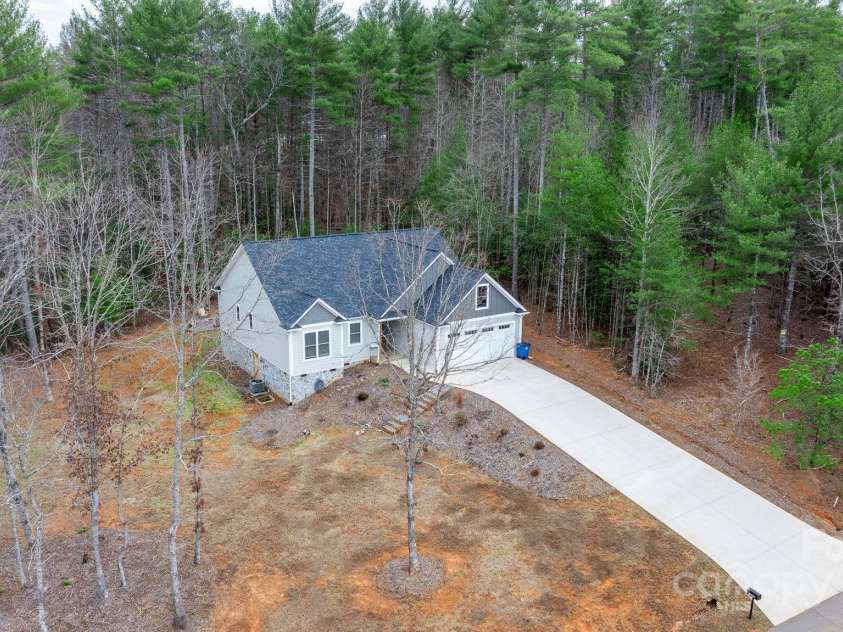 1715 Plantation Loop, Morganton, NC 28655.  MLS# CAR4221528, YatesRealty ID 3529. 