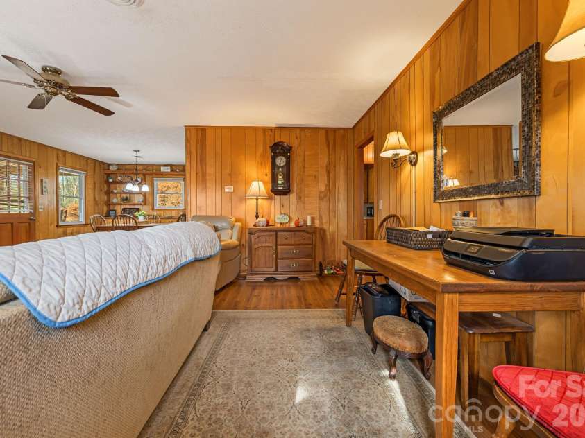 65 Roy Lane, Black Mountain, NC 28711.  MLS# CAR4328651, YatesRealty ID 3529. 