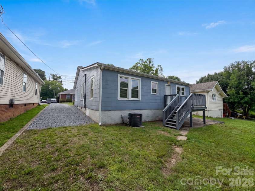 519 Rose Avenue, Kannapolis, NC 28083.  MLS# CAR4399463, YatesRealty ID 35290. 