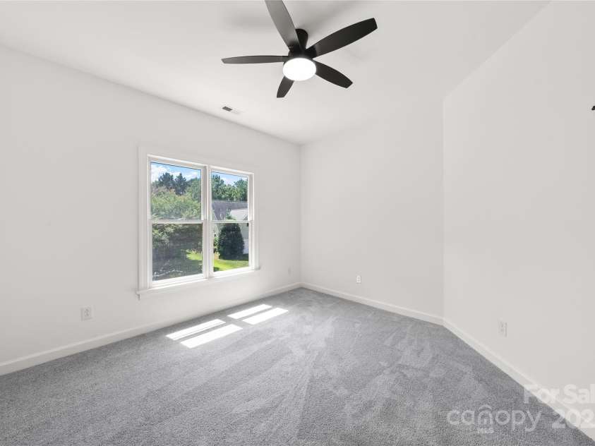 9418 Arborview Court, Charlotte, NC 28269.  MLS# CAR4285761, YatesRealty ID 35290. Bedroom 4