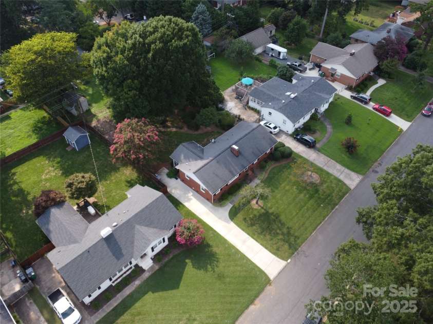 5408 Valley Forge Road, Charlotte, NC 28210.  MLS# CAR4286058, YatesRealty ID 35291. 