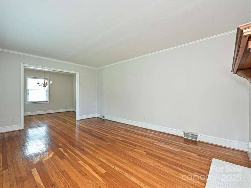 5408 Valley Forge Road, Charlotte, NC 28210.  MLS# CAR4286058, YatesRealty ID 35291. 