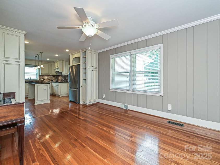 5408 Valley Forge Road, Charlotte, NC 28210.  MLS# CAR4286058, YatesRealty ID 35291. 